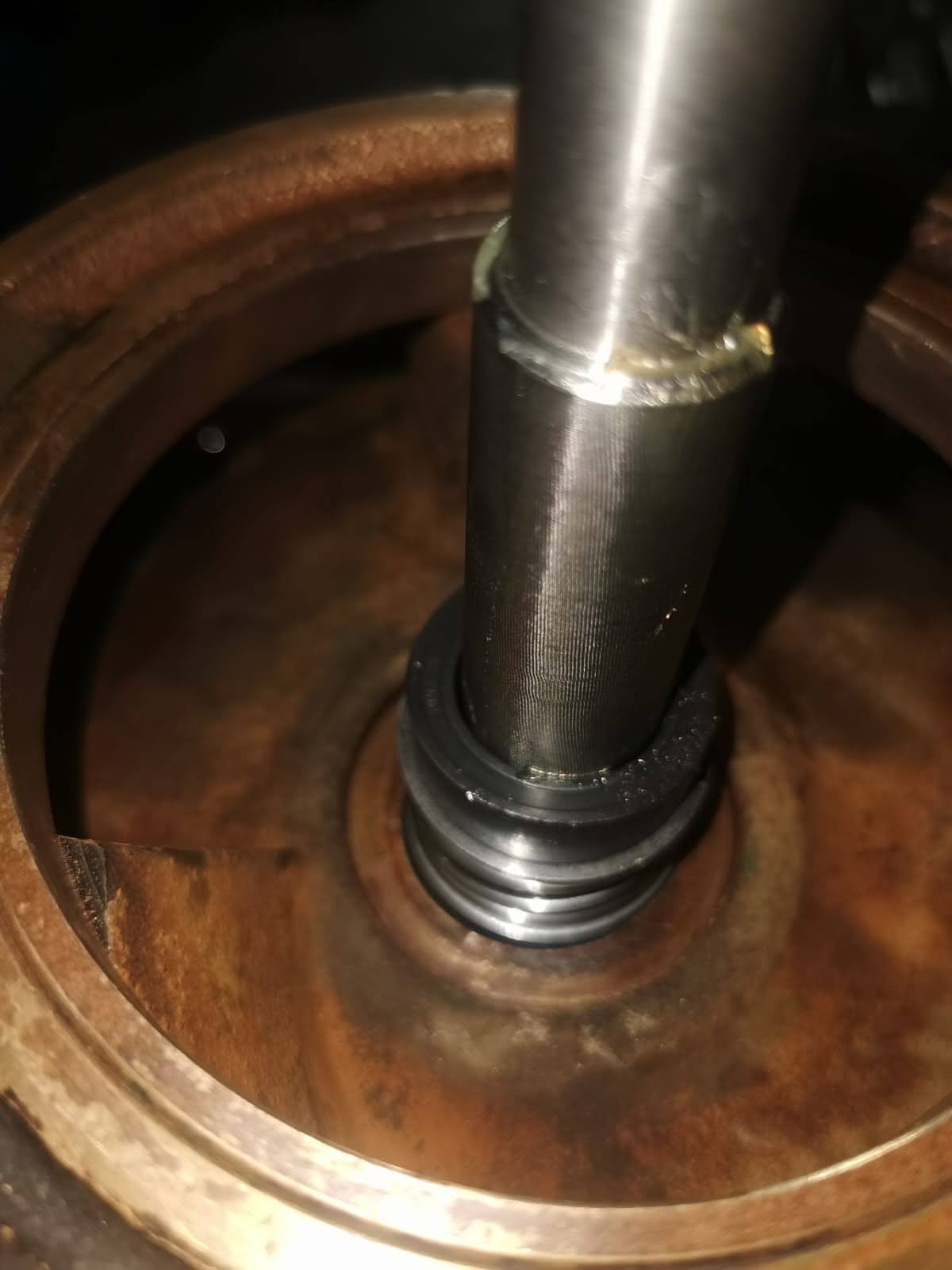 Pump shaft and mechanical seal area inspected during overhaul